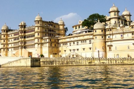 Udaipur 2 Days Itinerary – Perfect Lake City Tour Plan